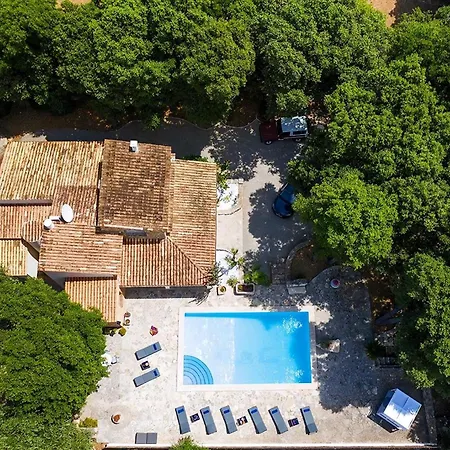 Encinas Holiday home *
